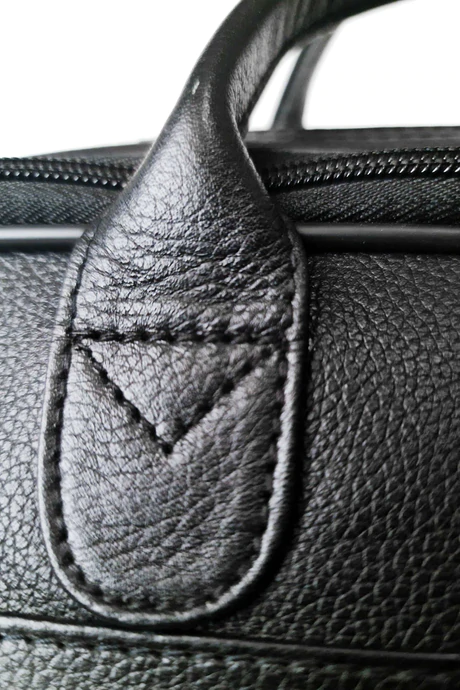 Double Pocket Extendable Travel Laptop Bag Natural Milld Leather Black