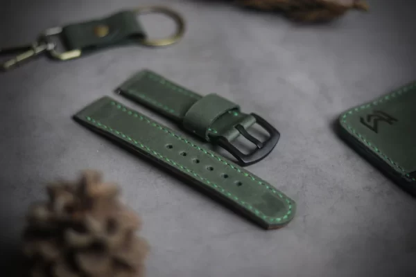 AVOCADO GREEN FULL STITCHED LEATHER WATCH STRAP