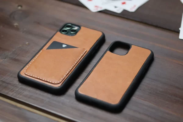 CARROT SIMPLE IPHONE LEATHER CASE