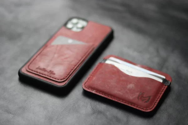 THE MINIMAL PRISMATIC RED LEATHER CARD HOLDER